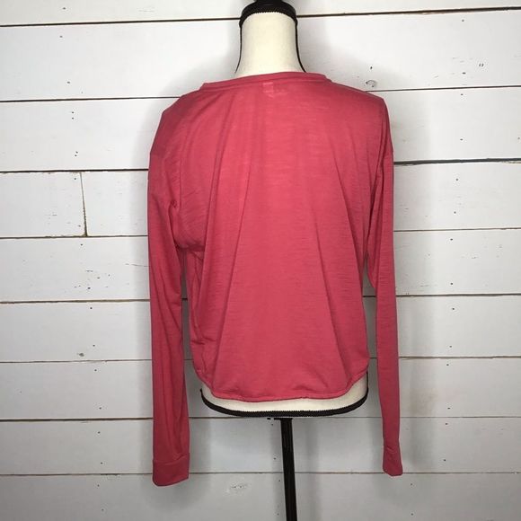 New Under Armour Heatgear Whisperlight Cropped Top - Picture 3 of 8